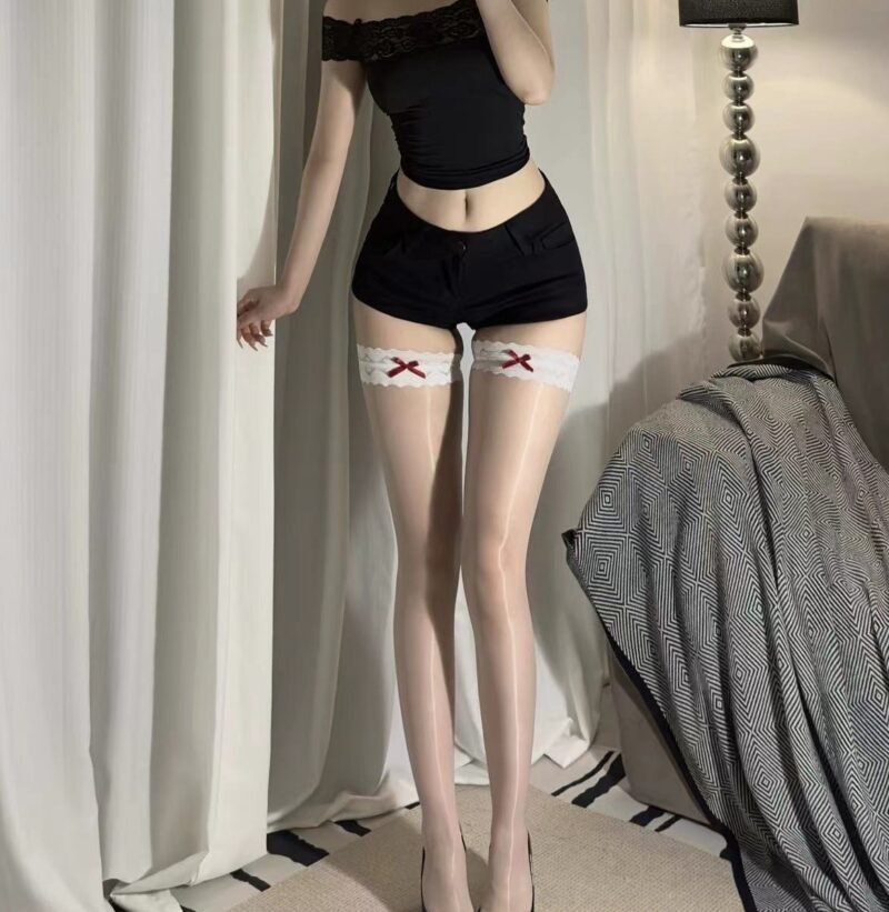 Bow Seam Thigh-High Stockings